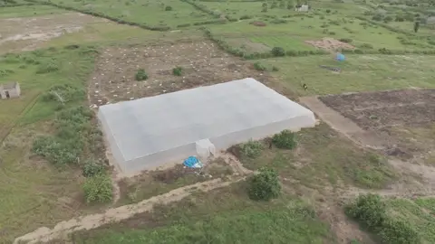 Première orbite autour de la serre