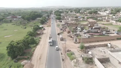 Trafic sur la nationale, à l’entrée de Mboro